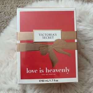 VICTORIA’S SECRET PERFUME